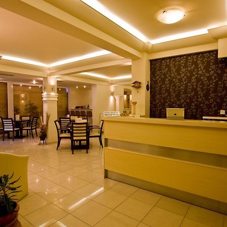 Apollon Hotel Paralía Dış mekan fotoğraf